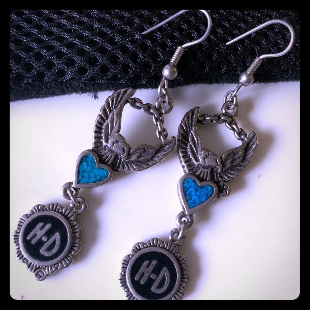HD earrings